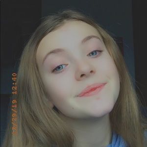 Meet your Posher, Sophia